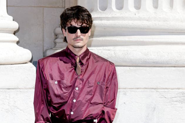 Julien De Saint Jean arrives at the Saint Laurent Ready-to-Wear Men’s Spring Summer 2027 fashion show during Paris Fashion Week at the Bourse de Commerce Pinault Collection in Paris, France, on June 23, 2026. Olivier Borde, Bestimage. Celebrities await the Saint Laurent Men’s Spring Summer 2027 show as part of Paris Fashion Week on June 23, 2026, in Paris, France. Paris, France,detected_source_language  Copyright: xOLIVIERxBORDEx xBESTIMAGExOLIVIERxBORDEx xBESTIMAGEx