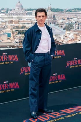 Tom Holland beim Photocall zum Kinofilm Spider-Man: Brand New Day auf der Terasse vom Hotel de la Ville. Rom, 23.06.2026 *** Tom Holland at the photocall for the movie Spider-Man Foto:xA.xM.xTinghinox xFuturexImagex spiderman_rom_6616