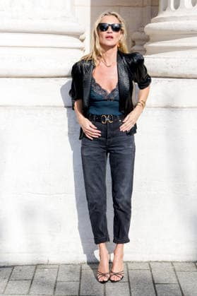 Kate Moss arrives at the second Saint Laurent Ready-to-Wear Men’s Spring Summer 2027 fashion show during Paris Fashion Week at the Bourse de Commerce Pinault Collection in Paris, France, on June 23, 2026. Olivier Borde, Bestimage. Celebrities await the Saint Laurent Men’s Spring Summer 2027 show as part of Paris Fashion Week on June 23, 2026, in Paris, France. Paris, France,detected_source_language  Copyright: xOLIVIERxBORDEx xBESTIMAGExOLIVIERxBORDEx xBESTIMAGEx
