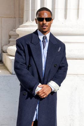 Keith Powers at the end of the second Saint Laurent Ready-to-Wear Men’s Spring Summer 2027 fashion show during Paris Fashion Week at the Bourse de Commerce Pinault Collection in Paris, France, on June 23, 2026. Olivier Borde, Bestimage. Celebrities await the Saint Laurent Men’s Spring Summer 2027 show as part of Paris Fashion Week on June 23, 2026, in Paris, France. Paris, France,detected_source_language  Copyright: xOLIVIERxBORDEx xBESTIMAGExOLIVIERxBORDEx xBESTIMAGEx
