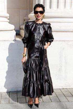 Farida Khelfa at the end of the second Saint Laurent Ready-to-Wear Men’s Spring Summer 2027 fashion show during Paris Fashion Week at the Bourse de Commerce Pinault Collection in Paris, France, on June 23, 2026. Olivier Borde, Bestimage. Celebrities await the Saint Laurent Men’s Spring Summer 2027 show as part of Paris Fashion Week on June 23, 2026, in Paris, France. Paris, France,detected_source_language  Copyright: xOLIVIERxBORDEx xBESTIMAGExOLIVIERxBORDEx xBESTIMAGEx