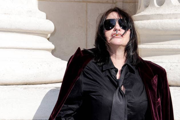Béatrice Dalle arrives at the second Saint Laurent Ready-to-Wear Men’s Spring Summer 2027 fashion show during Paris Fashion Week at the Bourse de Commerce Pinault Collection in Paris, France, on June 23, 2026. Olivier Borde, Bestimage. Celebrities await the Saint Laurent Men’s Spring Summer 2027 show as part of Paris Fashion Week on June 23, 2026, in Paris, France. Paris, France,detected_source_language  Copyright: xOLIVIERxBORDEx xBESTIMAGExOLIVIERxBORDEx xBESTIMAGEx