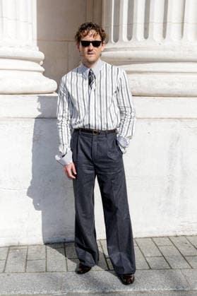Lewis Pullman arrives at the second Saint Laurent Ready-to-Wear Men’s Spring Summer 2027 fashion show during Paris Fashion Week at the Bourse de Commerce Pinault Collection in Paris, France, on June 23, 2026. Olivier Borde, Bestimage. Celebrities await the Saint Laurent Men’s Spring Summer 2027 show as part of Paris Fashion Week on June 23, 2026, in Paris, France. Paris, France,detected_source_language  Copyright: xOLIVIERxBORDEx xBESTIMAGExOLIVIERxBORDEx xBESTIMAGEx