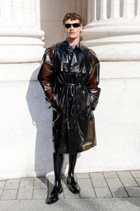 Connor Storrie at the end of the second Saint Laurent Ready-to-Wear Men’s Spring Summer 2027 fashion show during Paris Fashion Week at the Bourse de Commerce Pinault Collection in Paris, France, on June 23, 2026. Olivier Borde Bestimage Celebrities await the Saint Laurent Men’s Spring Summer 2027 show as part of Paris Fashion Week on June 23, 2026, in Paris, France. Paris, France,detected_source_language  Copyright: xOLIVIERxBORDEx xBESTIMAGExOLIVIERxBORDEx xBESTIMAGEx