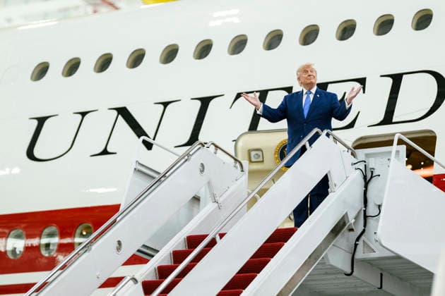 June 23, 2026, Clinton, Md, United States of America: U.S. President Donald Trump tours the former Qatari Royal Family Boeing 747-8 airliner, now refurbished as Air Force One at the Presidential Airlift Group hangar at Joint Base Andrews, June 19, 2026 in Clinton, Maryland. The aircraft was gifted to President Donald Trump by the House of Thani is officially U.S Air Force VC-25B Bridge aircraft replacing Air Force One after final testing. Clinton United States of America - ZUMAp138 20260623_zaa_p138_004 Copyright: xDanielxTorok WhitexHousex