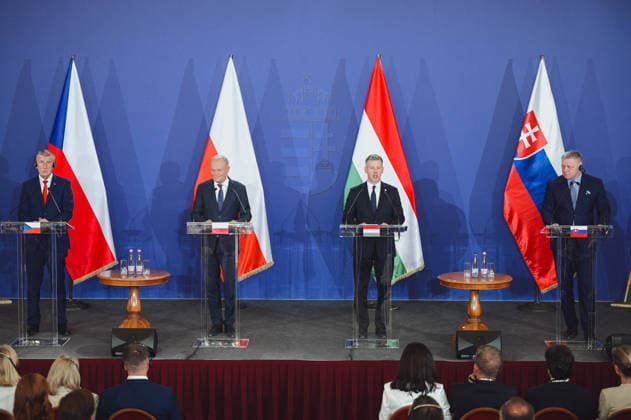Visegrad Group (V4) summit in Hungary GODOLLO, HUNGARY - JUNE 23: Hungarian Prime Minister Peter Magyar, Slovak Prime Minister Robert Fico, Polish Prime Minister Donald Tusk and Czech Prime Minister Andrej Babis attens Visegrad Group (V4) summit at the Royal Palace of Godollo in Godollo, Hungary, on 23 June 2026. The leaders discussed regional cooperation, European affairs, security, energy policy and current geopolitical challenges during the first V4 prime ministers’ summit in several years. Robert Nemeti Anadolu Godollo Hungary. Editorial use only. Please get in touch for any other usage.  Copyright: x2026xAnadoluxRobertxNemetix