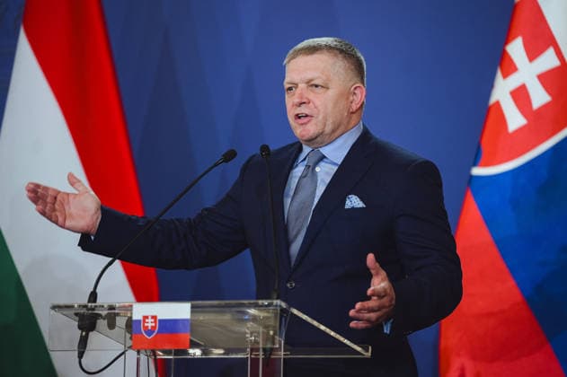 Visegrad Group (V4) summit in Hungary GODOLLO, HUNGARY - JUNE 23: Polish Prime Minister Donald Tusk attends Visegrad Group (V4) summit at the Royal Palace of Godollo in Godollo, Hungary, on 23 June 2026. The leaders discussed regional cooperation, European affairs, security, energy policy and current geopolitical challenges during the first V4 prime ministers’ summit in several years. Robert Nemeti Anadolu Godollo Hungary. Editorial use only. Please get in touch for any other usage.  Copyright: x2026xAnadoluxRobertxNemetix