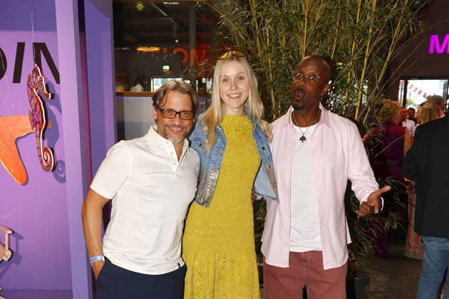 Patrick Bach, Lil Paulin und Yared Dibaba beim Moin Mittsommer Event der Filmfoerderung von Hamburg und Schleswig-Holstein am 23.06.2026 in Hamburg Patrick Bach, Lil Paulin and Yared Dibaba attend the Moin Mittsommer event at Kampnagel on June 23, 2026 in Hamburg, Germany Moin Mittsommer Event in Hamburg *** Patrick Bach, Lil Paulin, and Yared Dibaba at the Moin Mittsommer event hosted by the Film Fund of Hamburg and Schleswig-Holstein on June 23, 2026, in Hamburg. Patrick Bach, Lil Paulin, and Yared Dibaba attend the Moin Mittsommer event at Kampnagel on June 23, 2026, in Hamburg, Germany Moin Mittsommer Event in Hamburg,detected_source_language 