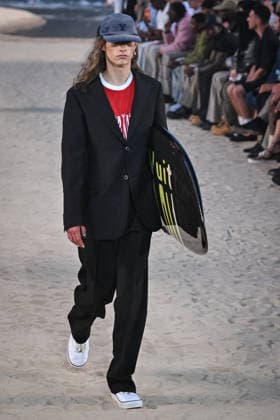 PFW - Louis Vuitton Runway in Paris FA A model walks the runway the Spring Summer 2027 collection by US designer Pharrell Williams for Louis Vuitton during the Paris Fashion Week, on June 23, 2026. Photo by Firas Abdullah ABACAPRESS.COM Paris Ile-de-France France  Copyright: xAbdullahxFiras ABACAx