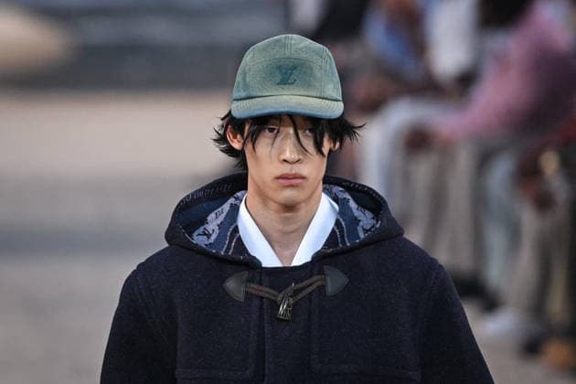 PFW - Louis Vuitton Runway in Paris FA A model walks the runway the Spring Summer 2027 collection by US designer Pharrell Williams for Louis Vuitton during the Paris Fashion Week, on June 23, 2026. Photo by Firas Abdullah ABACAPRESS.COM Paris Ile-de-France France  Copyright: xAbdullahxFiras ABACAx