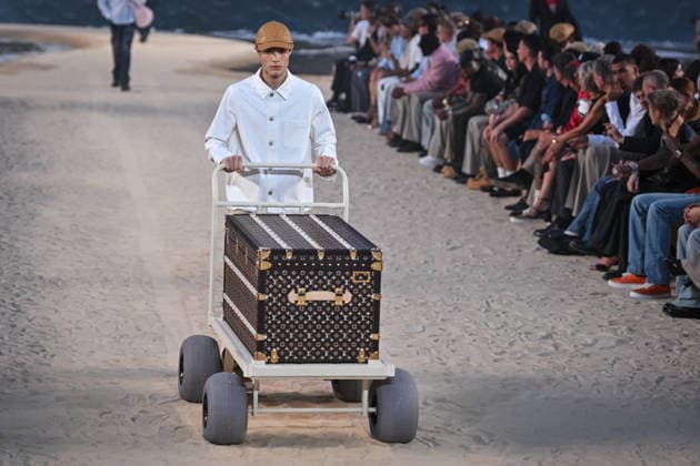 PFW - Louis Vuitton Runway in Paris FA A model walks the runway the Spring Summer 2027 collection by US designer Pharrell Williams for Louis Vuitton during the Paris Fashion Week, on June 23, 2026. Photo by Firas Abdullah ABACAPRESS.COM Paris Ile-de-France France  Copyright: xAbdullahxFiras ABACAx
