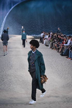 PFW - Louis Vuitton Runway in Paris FA A model walks the runway the Spring Summer 2027 collection by US designer Pharrell Williams for Louis Vuitton during the Paris Fashion Week, on June 23, 2026. Photo by Firas Abdullah ABACAPRESS.COM Paris Ile-de-France France  Copyright: xAbdullahxFiras ABACAx