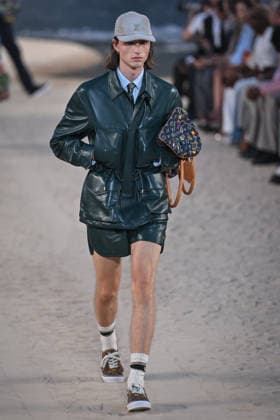 PFW - Louis Vuitton Runway in Paris FA A model walks the runway the Spring Summer 2027 collection by US designer Pharrell Williams for Louis Vuitton during the Paris Fashion Week, on June 23, 2026. Photo by Firas Abdullah ABACAPRESS.COM Paris Ile-de-France France  Copyright: xAbdullahxFiras ABACAx