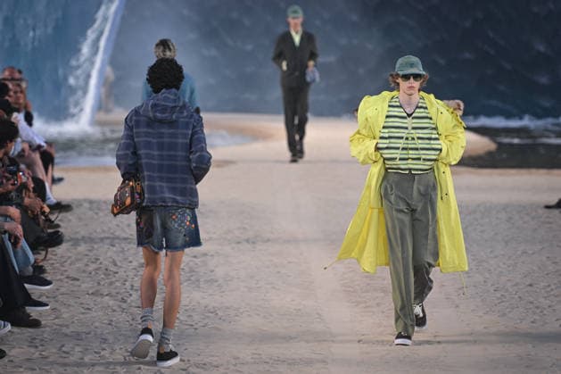 PFW - Louis Vuitton Runway in Paris FA A model walks the runway the Spring Summer 2027 collection by US designer Pharrell Williams for Louis Vuitton during the Paris Fashion Week, on June 23, 2026. Photo by Firas Abdullah ABACAPRESS.COM Paris Ile-de-France France  Copyright: xAbdullahxFiras ABACAx