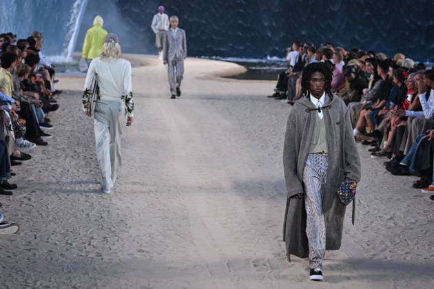 PFW - Louis Vuitton Runway in Paris FA A model walks the runway the Spring Summer 2027 collection by US designer Pharrell Williams for Louis Vuitton during the Paris Fashion Week, on June 23, 2026. Photo by Firas Abdullah ABACAPRESS.COM Paris Ile-de-France France  Copyright: xAbdullahxFiras ABACAx