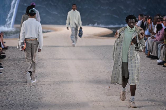 PFW - Louis Vuitton Runway in Paris FA A model walks the runway the Spring Summer 2027 collection by US designer Pharrell Williams for Louis Vuitton during the Paris Fashion Week, on June 23, 2026. Photo by Firas Abdullah ABACAPRESS.COM Paris Ile-de-France France  Copyright: xAbdullahxFiras ABACAx