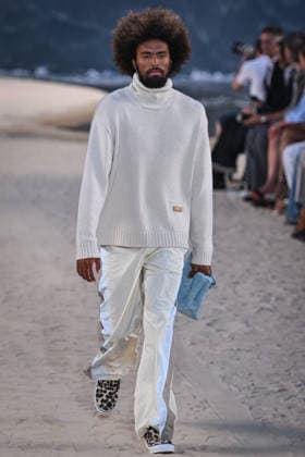 PFW - Louis Vuitton Runway in Paris FA A model walks the runway the Spring Summer 2027 collection by US designer Pharrell Williams for Louis Vuitton during the Paris Fashion Week, on June 23, 2026. Photo by Firas Abdullah ABACAPRESS.COM Paris Ile-de-France France  Copyright: xAbdullahxFiras ABACAx