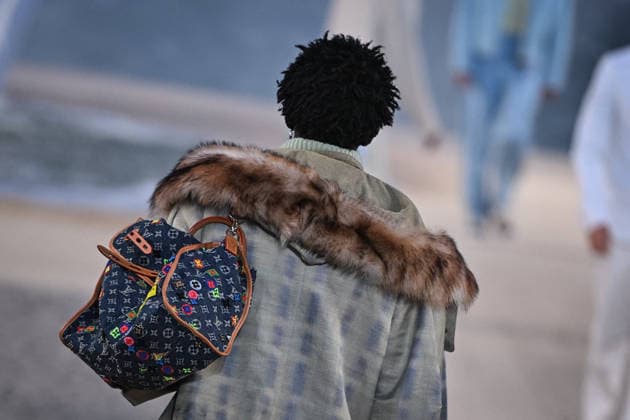 PFW - Louis Vuitton Runway in Paris FA A model walks the runway the Spring Summer 2027 collection by US designer Pharrell Williams for Louis Vuitton during the Paris Fashion Week, on June 23, 2026. Photo by Firas Abdullah ABACAPRESS.COM Paris Ile-de-France France  Copyright: xAbdullahxFiras ABACAx