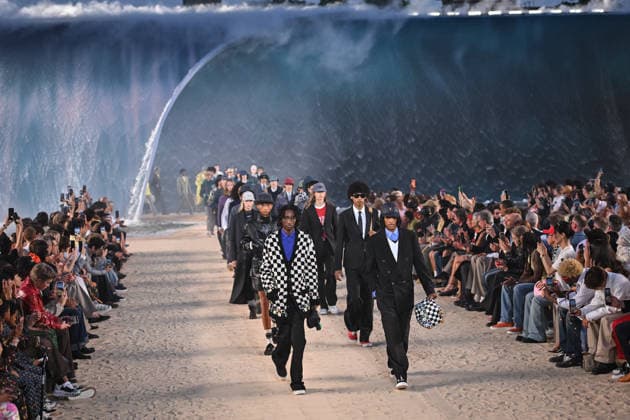 PFW - Louis Vuitton Runway in Paris FA A model walks the runway the Spring Summer 2027 collection by US designer Pharrell Williams for Louis Vuitton during the Paris Fashion Week, on June 23, 2026. Photo by Firas Abdullah ABACAPRESS.COM Paris Ile-de-France France  Copyright: xAbdullahxFiras ABACAx