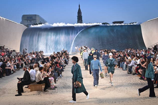 PFW - Louis Vuitton Runway in Paris FA A model walks the runway the Spring Summer 2027 collection by US designer Pharrell Williams for Louis Vuitton during the Paris Fashion Week, on June 23, 2026. Photo by Firas Abdullah ABACAPRESS.COM Paris Ile-de-France France  Copyright: xAbdullahxFiras ABACAx