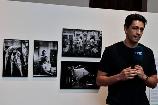 June 23, 2026, Mexico City, State Of Mexico, Mexico: The Franz Mayer Museum is once again hosting the World Press Photo 2026 exhibition, showcasing 144 of the best photojournalistic and documentary photographs from around the world. Mexican photographer CESAR RODRIGUEZ, who won the Long-Term Projects category with his series Mexico, a Changing Climate, was present at the event. His series addresses climate change, specifically the water situation in different regions of the country. World Press Photo is celebrating its 70th anniversary, and to commemorate this milestone, the exhibition The Archive is also on display. This exhibition features photographs that have won this award and are considered the most representative of each era - ZUMAp204 20260623_zip_p204_021 Copyright: xJosuexPerezx