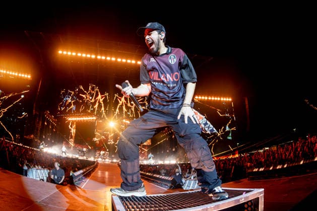 Linkin Park Concert at the Miguel Ríos Auditorium in Rivas Vaciamadrid, Madrid. Mike Shinoda of Linkin Park during a performance at the Miguel Ríos Auditorium on June 23, 2026, in Rivas Vaciamadrid, Madrid, Spain. The concert is part of the From Zero World Tour, the band’s global tour marking their return to major stages nearly a decade after their last visit to Spain. The tour also serves to promote their eighth studio album, ‘From Zero,’ and to solidify the band’s new era with Emily Armstrong as lead vocalist alongside Mike Shinoda. Spain,detected_source_language  Copyright: xRicardoxRubiox 7618582
