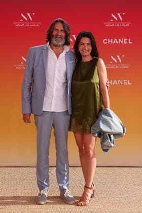 Frédéric Beigbeder and his wife Lara Micheli at the Théâtre de la Gare du Midi during the opening ceremony of the 2026 Biarritz International Film Festival – Nouvelles Vagues, June 23, 2026 Jean Marc Lhomer Bestimage Photocall before the opening ceremony of the Biarritz International Film Festival – Nouvelles Vagues 2026 at the Théâtre de la Gare du Midi in Biarritz on June 23, 2026, Biarritz, France,detected_source_language  Copyright: xJean-MarcxLhomerx xBestimagexJean-MarcxLhomerx xBestimagex