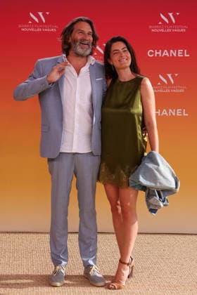 Frédéric Beigbeder and his wife Lara Micheli at the Théâtre de la Gare du Midi during the opening ceremony of the 2026 Biarritz International Film Festival – Nouvelles Vagues, June 23, 2026 Jean Marc Lhomer Bestimage Photocall before the opening ceremony of the Biarritz International Film Festival – Nouvelles Vagues 2026 at the Théâtre de la Gare du Midi in Biarritz on June 23, 2026, Biarritz, France,detected_source_language  Copyright: xJean-MarcxLhomerx xBestimagexJean-MarcxLhomerx xBestimagex