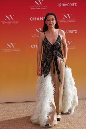 Marion Cotillard at the Théâtre de la Gare du Midi during the opening ceremony of the 2026 Biarritz International Film Festival Nouvelles Vagues, on June 23, 2026. Jean Marc Lhomer, Bestimage. Photocall before the opening ceremony of the Biarritz International Film Festival – Nouvelles Vagues 2026 at the Théâtre de la Gare du Midi in Biarritz on June 23, 2026, Biarritz, France,detected_source_language  Copyright: xJean-MarcxLhomerx xBestimagexJean-MarcxLhomerx xBestimagex