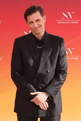 Raphaël Qunenard, a member of the jury, at the Théâtre de la Gare du Midi during the opening ceremony of the 2026 Biarritz International Film Festival – Nouvelles Vagues, June 23, 2026 Jean Marc Lhomer Bestimage Photocall before the opening ceremony of the Biarritz International Film Festival – Nouvelles Vagues 2026 at the Théâtre de la Gare du Midi in Biarritz on June 23, 2026, Biarritz, France,detected_source_language  Copyright: xJean-MarcxLhomerx xBestimagexJean-MarcxLhomerx xBestimagex
