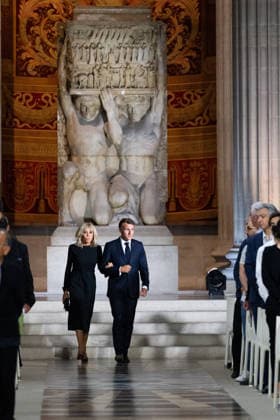 President Emmanuel Macron and his wife Brigitte Macron at the induction ceremony for Marc Bloch and Simonne Vidal at the Pantheon in Paris on June 23, 2026 Jeanne Accorsini Pool Bestimage French President Emmanuel Macron and his wife Brigitte Macron arrive for the Pantheon induction ceremony of the late historian and French Resistance member Marc Bloch and his wife, Simonne Bloch, at the Panthéon in Paris, France, June 23, 2026 ACCORSINIJEANNE BLOCH 008 Credit Jeanne Accorsini SIPA 2606240119 Paris France,detected_source_language  Copyright: xJeannexAccorsinix xPoolx xBestimagexJeannexAccorsinix xPoolx xBestimagex