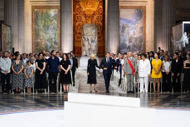 President Emmanuel Macron and his wife Brigitte Macron at the induction ceremony for Marc Bloch and Simonne Vidal at the Panthéon in Paris on June 23, 2026 Jeanne Accorsini Pool Bestimage French President Emmanuel Macron and his wife Brigitte Macron arrive for the Panthéon induction ceremony of the late historian and French Resistance member Marc Bloch and his wife, Simonne Bloch, at the Panthéon in Paris, France, on June 23, 2026 ACCORSINIJEANNE BLOCH 007 Credit Jeanne Accorsini SIPA 2606240119 Paris France,detected_source_language  Copyright: xJeannexAccorsinix xPoolx xBestimagexJeannexAccorsinix xPoolx xBestimagex