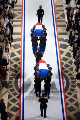 President Emmanuel Macron and his wife Brigitte Macron at the induction ceremony for Marc Bloch and Simonne Vidal at the Panthéon in Paris on June 23, 2026. Jeanne Accorsini, Pool Bestimage. The two flag-draped cenotaphs of the late historian and Resistance fighter Marc Bloch and his wife Simonne Bloch during the Pantheon induction ceremony for the late historian and French Resistance member Marc Bloch and his wife, Simonne Bloch, at the Pantheon in Paris, France, June 23, 2026 ACCORSINIJEANNE BLOCH 0017 Credit Jeanne Accorsini SIPA 2606240121 Paris France,detected_source_language  Copyright: xJeannexAccorsinix xPoolx xBestimagexJeannexAccorsinix xPoolx xBestimagex