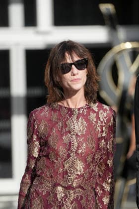 Charlotte Gainsbourg at the Saint Laurent Mens Spring Summer 2027 fashion show at the Bourse du Commerce in Paris on June 23, 2026. Anne Sophie Guebey, Bestimage. Celebrities at the Saint Laurent Mens Spring Summer 2027 fashion show at the Bourse du Commerce in Paris on June 23, 2026, Paris, France,detected_source_language  Copyright: xAnne-SophiexGuebeyx xBestimagexAnne-SophiexGuebeyx xBestimagex