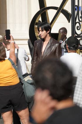 Ahn Hyo-seop at the Saint Laurent Mens Spring Summer 2027 fashion show at the Bourse du Commerce in Paris on June 23, 2026. Anne Sophie Guebey, Bestimage. Celebrities at the Saint Laurent Mens Spring Summer 2027 fashion show at the Bourse du Commerce in Paris on June 23, 2026, Paris, France,detected_source_language  Copyright: xAnne-SophiexGuebeyx xBestimagexAnne-SophiexGuebeyx xBestimagex