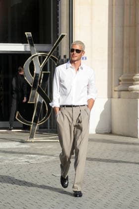 Fai Khadra at the Saint Laurent Mens Spring Summer 2027 fashion show at the Bourse du Commerce in Paris on June 23, 2026. Anne Sophie Guebey, Bestimage. Celebrities at the Saint Laurent Mens Spring Summer 2027 fashion show at the Bourse du Commerce in Paris on June 23, 2026, Paris, France,detected_source_language  Copyright: xAnne-SophiexGuebeyx xBestimagexAnne-SophiexGuebeyx xBestimagex