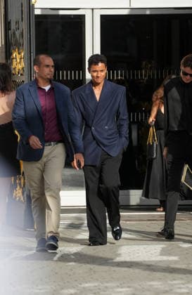 Jaafar Jackson at the Saint Laurent Mens Spring Summer 2027 fashion show at the Bourse du Commerce in Paris on June 23, 2026. Anne Sophie Guebey, Bestimage. Celebrities at the Saint Laurent Mens Spring Summer 2027 fashion show at the Bourse du Commerce in Paris on June 23, 2026, Paris, France,detected_source_language  Copyright: xAnne-SophiexGuebeyx xBestimagexAnne-SophiexGuebeyx xBestimagex
