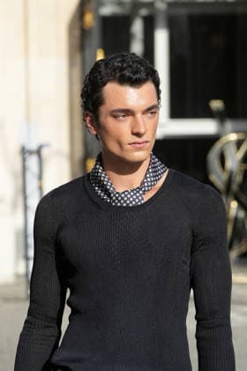 Antoine Waldner at the Saint Laurent Mens Spring Summer 2027 fashion show at the Bourse du Commerce in Paris on June 23, 2026. Anne Sophie Guebey, Bestimage. Celebrities at the Saint Laurent Mens Spring Summer 2027 fashion show at the Bourse du Commerce in Paris on June 23, 2026, Paris, France,detected_source_language  Copyright: xAnne-SophiexGuebeyx xBestimagexAnne-SophiexGuebeyx xBestimagex