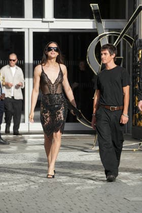 Arca Alejandra Ghersi at the Saint Laurent Mens Spring Summer 2027 fashion show at the Bourse du Commerce in Paris on June 23, 2026 Anne Sophie Guebey Bestimage Celebs at the Saint Laurent Mens Spring Summer 2027 fashion show at the Bourse du Commerce in Paris on June 23, 2026, Paris, France,detected_source_language  Copyright: xAnne-SophiexGuebeyx xBestimagexAnne-SophiexGuebeyx xBestimagex