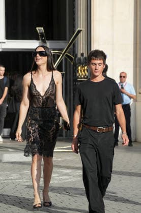 Arca Alejandra Ghersi at the Saint Laurent Mens Spring Summer 2027 fashion show at the Bourse du Commerce in Paris on June 23, 2026 Anne Sophie Guebey Bestimage Celebs at the Saint Laurent Mens Spring Summer 2027 fashion show at the Bourse du Commerce in Paris on June 23, 2026, Paris, France,detected_source_language  Copyright: xAnne-SophiexGuebeyx xBestimagexAnne-SophiexGuebeyx xBestimagex