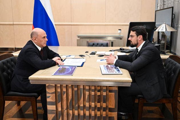 RUSSIA, MOSCOW - JUNE 24, 2026: Russia s Prime Minister Mikhail Mishustin (L) meets with Far East and Arctic Development Corporation CEO Nikolai Zapryagayev at the House of the Russian Government. Alexander Miridonov POOL TASS  94207398