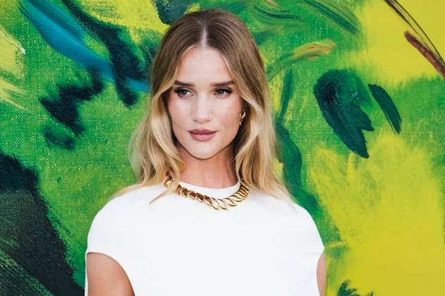 Rosie Huntington-Whiteley bei der Serpentine Gallery Summer Party 2026 in der Serpentine Gallery. London, 23.06.2026 *** Rosie Huntington Whiteley at the Serpentine Gallery Summer Party 2026 at the Serpentine Gallery in London, June 23, 2026,detected_source_language Foto:xJ.xEdwardsx xFuturexImagex serpentine_6614