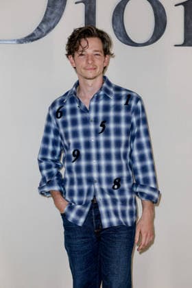 Mike Faist Photocall from the Dior Mens Spring Summer 2027 Ready-to-Wear show during Paris Fashion Week on June 24, 2026 Olivier Borde Bestimage Celebrities at the Dior Mens Spring Summer 2027 Ready-to-Wear show during Paris Fashion Week on June 24, 2026 Paris, France,detected_source_language  Copyright: xOLIVIERxBORDEx xBESTIMAGExOLIVIERxBORDEx xBESTIMAGEx