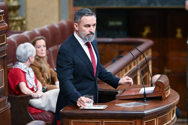 Sánchez and Feijóo Clash in Congress Amid a Full-Blown Crisis Over Corruption and Calls for Elections Vox President Santiago Abascal speaks during a plenary session in the Congress of Deputies on June 24, 2026, in Madrid, Spain. The Prime Minister appears before the Lower House to report on the political situation following developments in the investigations involving his wife, the Leire case, and former Prime Minister Zapatero, as well as the Supreme Court’s conviction of former Minister Ábalos, his advisor, Koldo, and businessman Víctor de Aldama. JUNE 24, 2026, Madrid, Spain,detected_source_language  Copyright: xGustavoxValientex 7618891