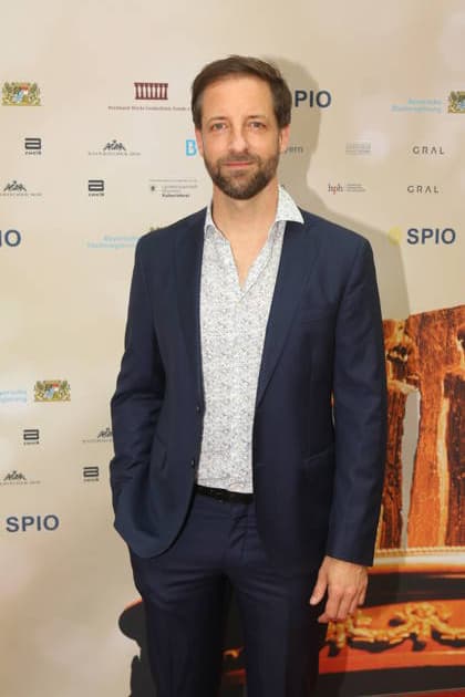 Dominik Maringer bei der 25. Verleihung des Friedenspreises des Deutschen Films Die Brücke im Cuvillies Theater. München, 23.06.2026 *** Dominik Maringer at the 25th presentation of the German Film Peace Prize Die Brücke at the Cuvillies Theater in Munich, June 23, 2026,detected_source_language Copyright: xAgenturxMatthiasxWehnertx xM.xGränzdörferx