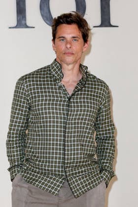 James Marsden at the photocall for the Dior Mens Spring Summer 2027 Ready-to-Wear show during Paris Fashion Week on June 24, 2026. Olivier Borde, Bestimage. Celebrities at the Dior Mens Spring Summer 2027 Ready-to-Wear show during Paris Fashion Week on June 24, 2026, Paris, France,detected_source_language  Copyright: xOLIVIERxBORDEx xBESTIMAGExOLIVIERxBORDEx xBESTIMAGEx