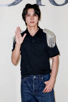 Tomohisa Yamashita at the Dior Mens Spring Summer 2027 Ready-to-Wear show during Paris Fashion Week on June 24, 2026. Olivier Borde, Bestimage. Celebrities at the Dior Mens Spring Summer 2027 Ready-to-Wear show during Paris Fashion Week on June 24, 2026, Paris, France,detected_source_language  Copyright: xOLIVIERxBORDEx xBESTIMAGExOLIVIERxBORDEx xBESTIMAGEx