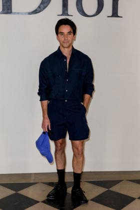 Paul W Downs Photocall from the Dior Mens Spring Summer 2027 Ready-to-Wear show during Paris Fashion Week on June 24, 2026 Olivier Borde Bestimage Celebrities at the Dior Mens Spring Summer 2027 Ready-to-Wear show during Paris Fashion Week on June 24, 2026, Paris, France,detected_source_language  Copyright: xOLIVIERxBORDEx xBESTIMAGExOLIVIERxBORDEx xBESTIMAGEx
