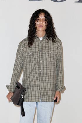 070 Shake Photocall from the Dior Mens Spring Summer 2027 Ready-to-Wear show during Paris Fashion Week on June 24, 2026 Olivier Borde Bestimage Celebs at the Dior Mens Spring Summer 2027 Ready-to-Wear show during Paris Fashion Week on June 24, 2026, Paris, France,detected_source_language  Copyright: xOLIVIERxBORDEx xBESTIMAGExOLIVIERxBORDEx xBESTIMAGEx