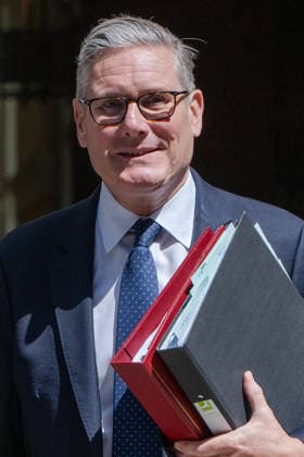 June 24, 2026, London, England, United Kingdom: UK Prime Minister KEIR STARMER departs 10 Downing Street in central London ahead of Prime Minister s Questions in the House of Commons. London United Kingdom - ZUMAk172 20260624_zip_k172_007 Copyright: xThomasxKrychx